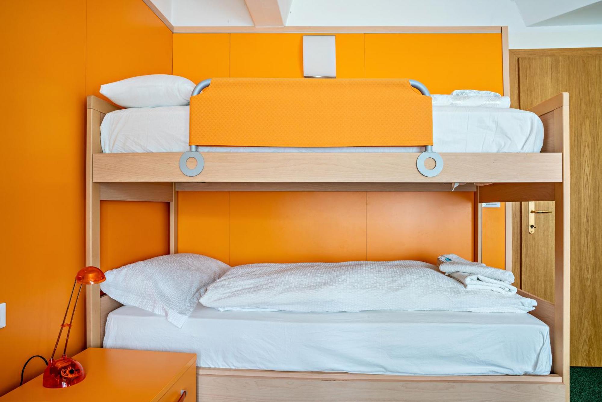 Casa Roby Al Centro Delle Dolomiti Appartement Marilleva Buitenkant foto